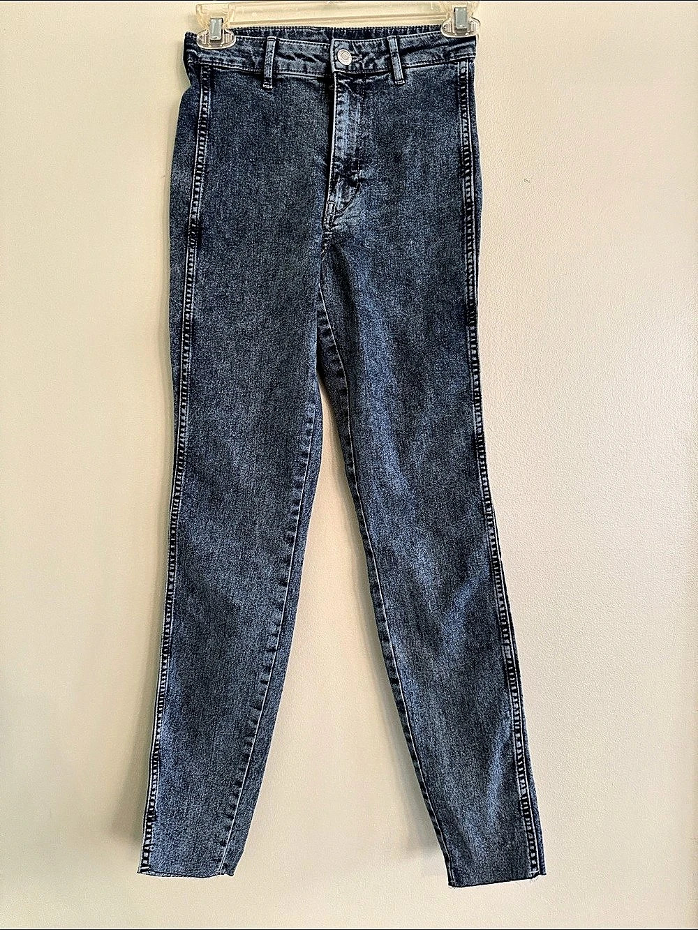 Women's Skinny Jeans in Blue Like New